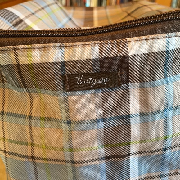 Thirty-one large waterproof lined tote. - Picture 5 of 8